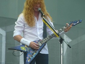 [Imagen: 255324-dave-mustaine-may-be-one-of-the-g...211&crop=1]